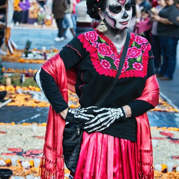 Tour nocturno del Día de Muertos por Xochimilco con cena